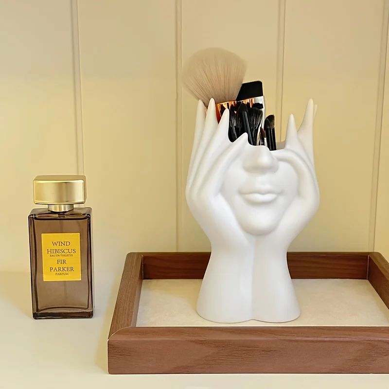 Makeup Organizer Is Lightweight, Portable, and Perfect for Desktop and Bathroom Use, Storing Brushes and Cosmetics - الصورة 7