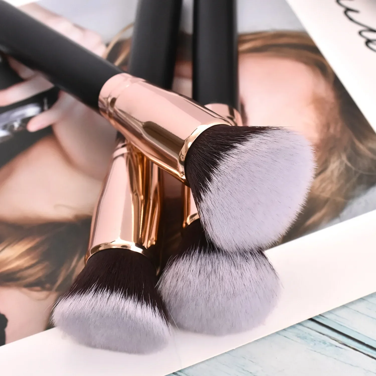 Makeup Brushes Foundation Loose Powder Concealer Blending Blush Brush Professional Cosmetic Beauty Makeup Tool - الصورة 18