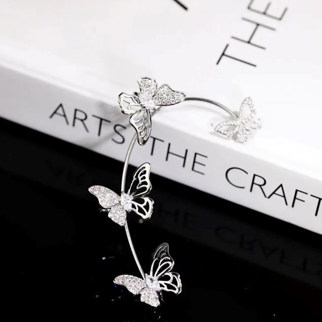 Women'S Elegant Butterfly Ear Cuffs - No-Piercing Ear Hooks, Synthetic Gemstone Accents, Everyday & Formal Jewelry for Parties, Weddings, Everyday Outfits - Non-Piercing Ear Clips for Sensitive Light Beige, Party Accessories, Whimsical Design, Delicate Cr - الصورة 24